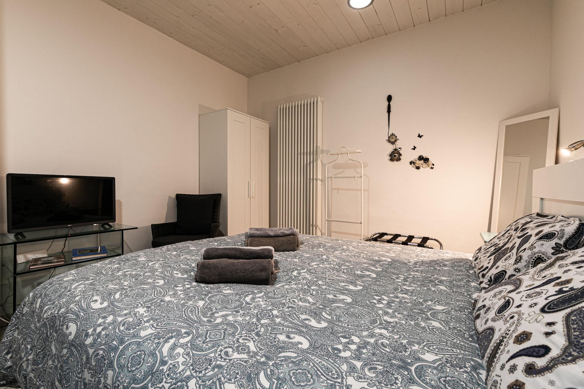 Bed and Breakfast Il Giardino Di Rebecca Ferrara Esterno foto
