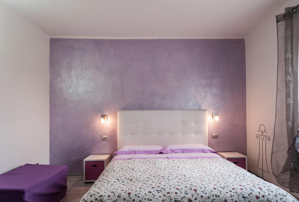 Bed and Breakfast Il Giardino Di Rebecca Ferrara Esterno foto